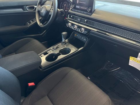 Used 2025 Honda Civic LX image 15