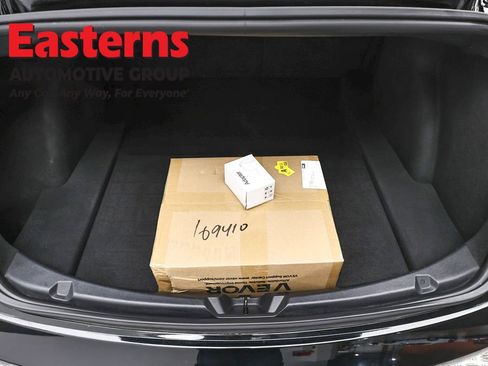 Used 2018 Tesla Model 3 Long Range image 9