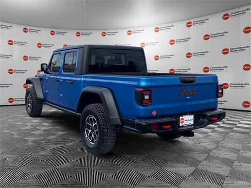 Used 2024 Jeep Gladiator Rubicon w/ Safety Group image 3
