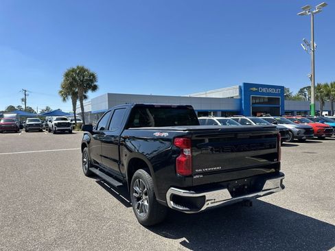 Used 2023 Chevrolet Silverado 1500 LT image 14