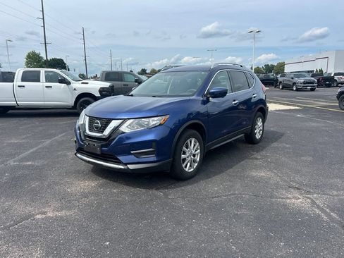 Used 2018 Nissan Rogue SV w/ Premium Package AWD/4WD image 5