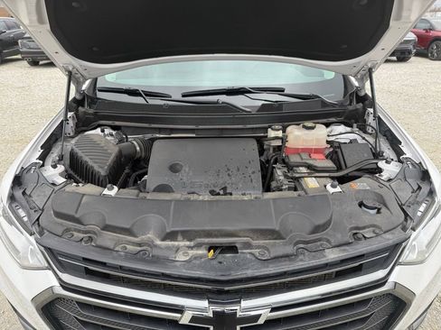 Used 2020 Chevrolet Traverse Premier w/ Redline Edition image 18