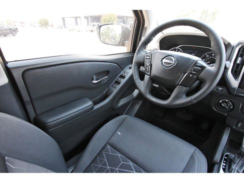 New 2026 Nissan Frontier SV w/ SV Convenience Package image 6