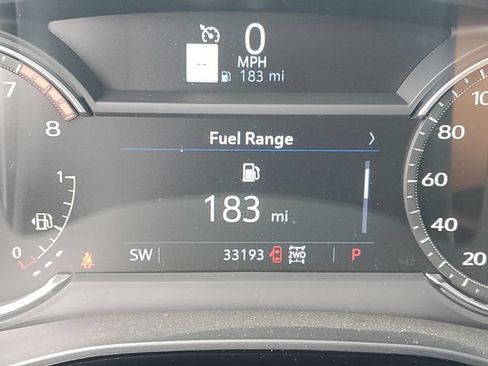 Certified 2024 Cadillac XT5 Premium Luxury w/ LPO, Floor Liner Package AWD/4WD image 15