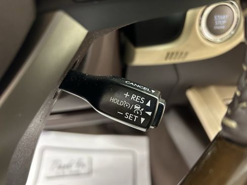 Used 2017 Lexus ES 350 350 w/ Luxury Package image 12