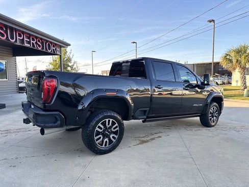 Used 2021 GMC Sierra 2500 AT4 w/ AT4 Premium Plus Package image 9