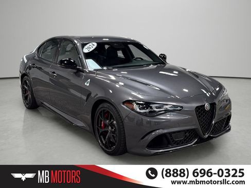 Used 2024 Alfa Romeo Giulia Quadrifoglio w/ Active Assist Plus Package RWD image 6