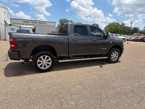 Used 2024 RAM 2500 Laramie w/ Sport Appearance Package AWD/4WD image 21