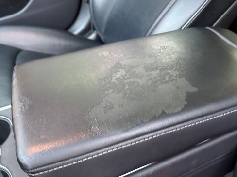 Used 2020 Tesla Model 3 Performance image 20