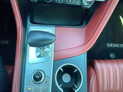 Used 2023 Genesis G70 2.0T w/ Sport Prestige Package image 27