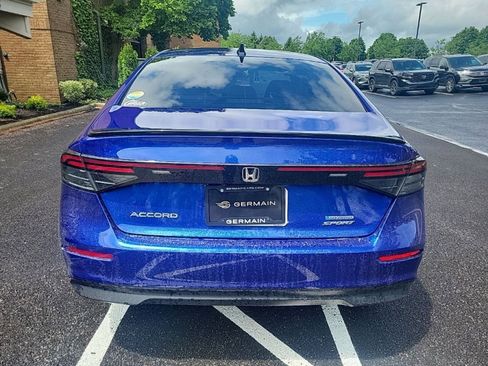 Used 2023 Honda Accord Sport image 8