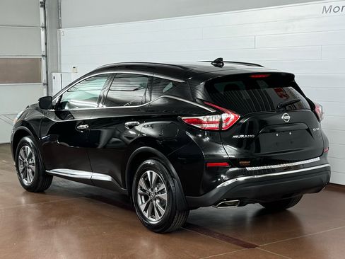 Used 2017 Nissan Murano SV image 5