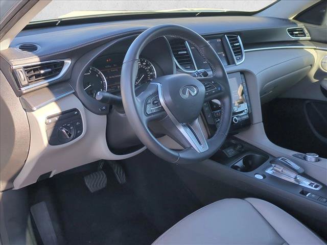 Certified 2025 INFINITI QX50 Luxe AWD/4WD image 10