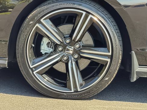 Used 2023 Honda Accord Sport image 38