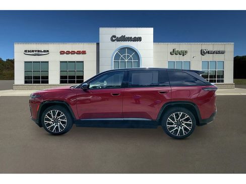 Used 2025 Jeep Wagoneer S Limited AWD/4WD image 6