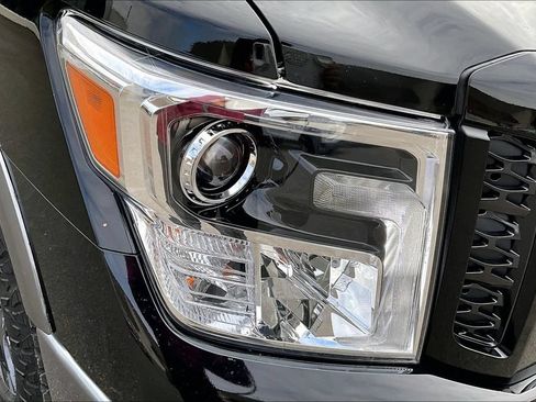 Used 2016 Nissan Titan PRO-4X AWD/4WD image 29