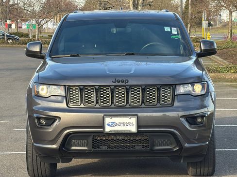 Used 2020 Jeep Grand Cherokee Altitude image 9