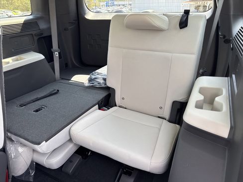 New 2026 Hyundai Santa Fe SE AWD/4WD image 14
