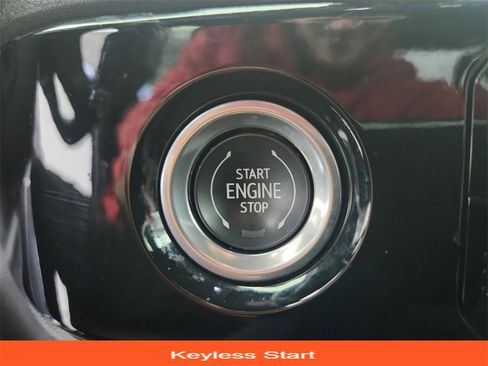 Used 2022 Chevrolet Silverado 1500 LT image 32