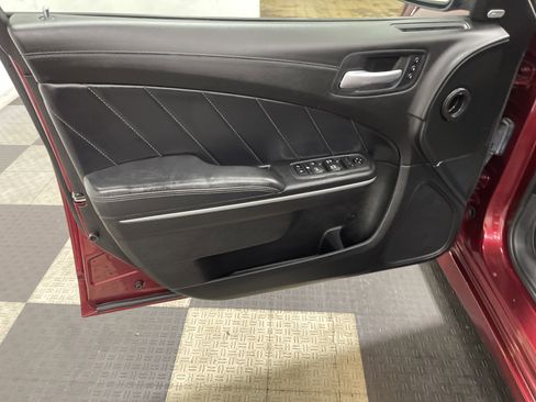 Used 2022 Dodge Charger GT w/ Plus Group RWD image 10