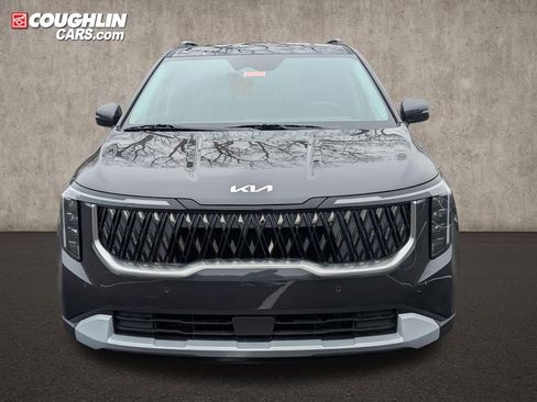 New 2026 Kia Carnival EX FWD image 2