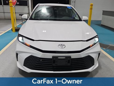Used 2026 Toyota Camry LE FWD image 3
