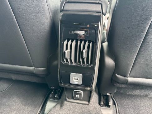 New 2026 Jeep Compass Limited image 25