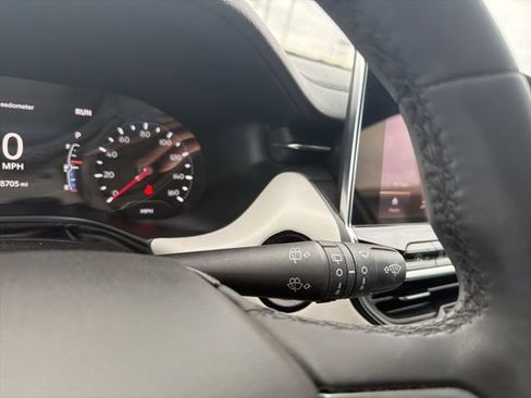 Used 2024 Jeep Compass Limited image 20