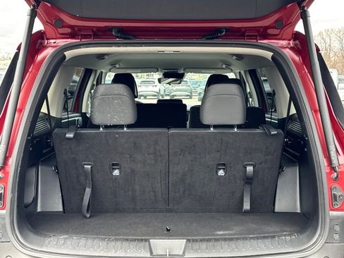 Certified 2025 Hyundai Santa Fe SEL image 13