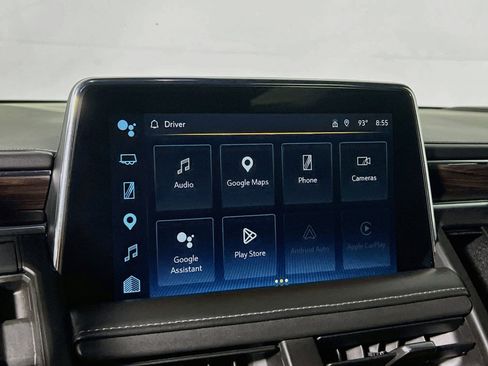 Used 2022 Chevrolet Suburban Z71 AWD/4WD image 27