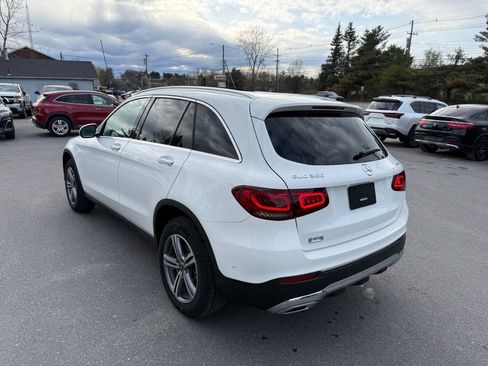 Used 2022 Mercedes-Benz GLC 300 4MATIC image 10