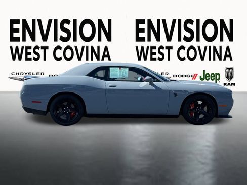 Used 2022 Dodge Challenger SRT Hellcat Redeye image 11