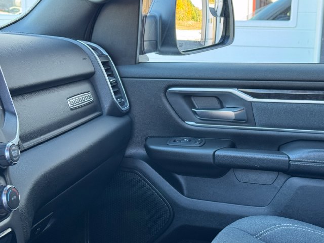 Used 2021 RAM 1500 Big Horn AWD/4WD image 36
