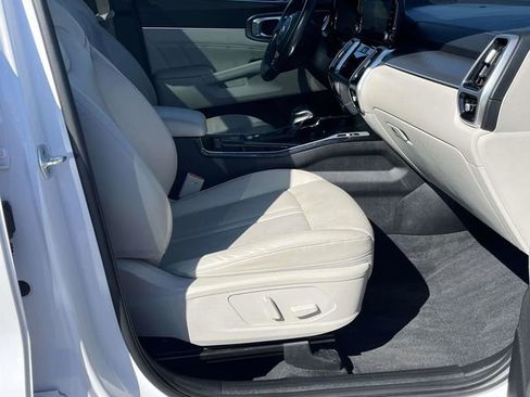 Used 2021 Kia Sorento SX image 26