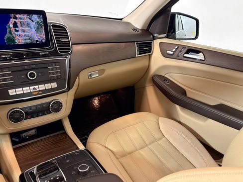 Used 2018 Mercedes-Benz GLE 350 4MATIC image 22