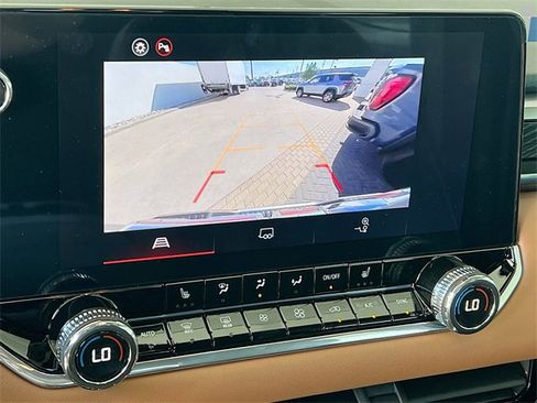 New 2026 GMC Canyon AT4 image 9