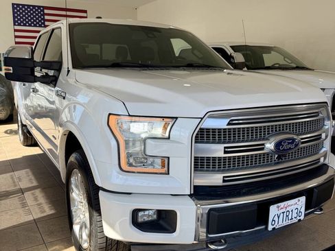 Used 2015 Ford F150 Platinum w/ Equipment Group 701A Luxury AWD/4WD image 18