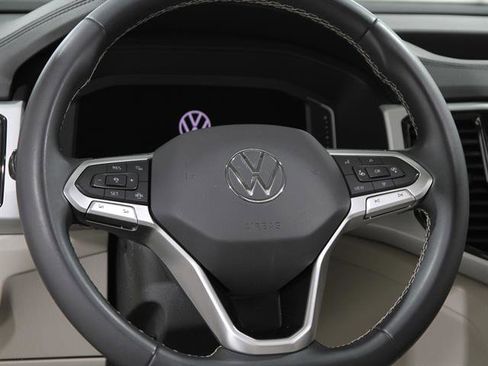 Used 2022 Volkswagen Atlas SE image 7