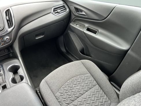 Used 2023 Chevrolet Equinox LT AWD/4WD image 18