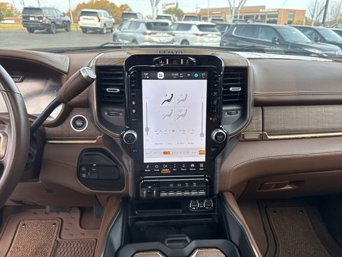 Used 2024 RAM 3500 Limited w/ Safety Group image 23