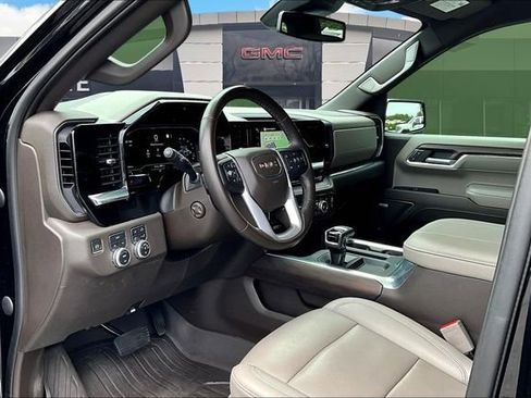 Used 2023 GMC Sierra 1500 SLT w/ SLT Convenience Package image 13