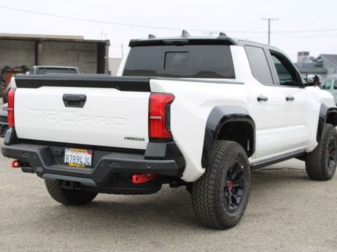 Used 2025 Toyota Tacoma TRD Pro w/ Tow Tech Package image 5