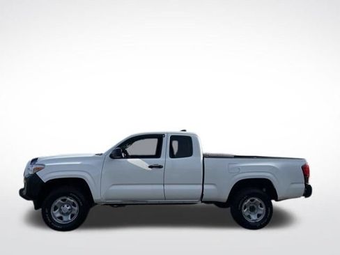 Used 2021 Toyota Tacoma SR AWD/4WD image 15