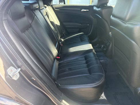 Used 2013 Chrysler 300 S w/ Luxury Group image 14