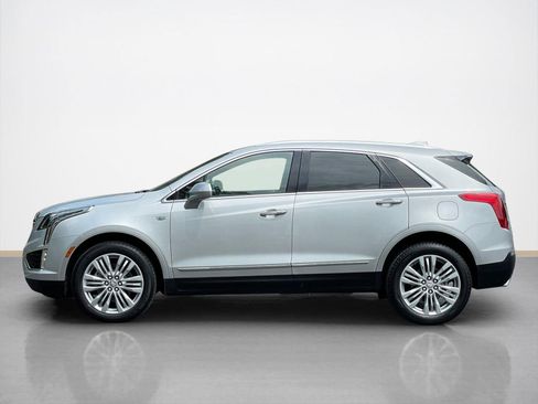 Used 2018 Cadillac XT5 Premium Luxury FWD image 4
