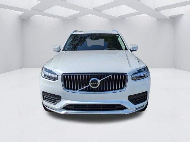 Used 2022 Volvo XC90 T5 Momentum w/ Advanced Package FWD image 11