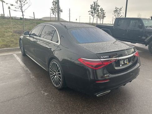Used 2022 Mercedes-Benz S 580 4MATIC Sedan image 5