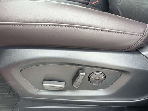 New 2026 Ford Explorer Platinum RWD image 21