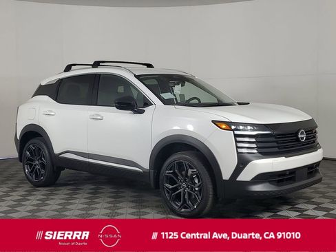 New 2026 Nissan Kicks SR w/ Illumination Package image 1