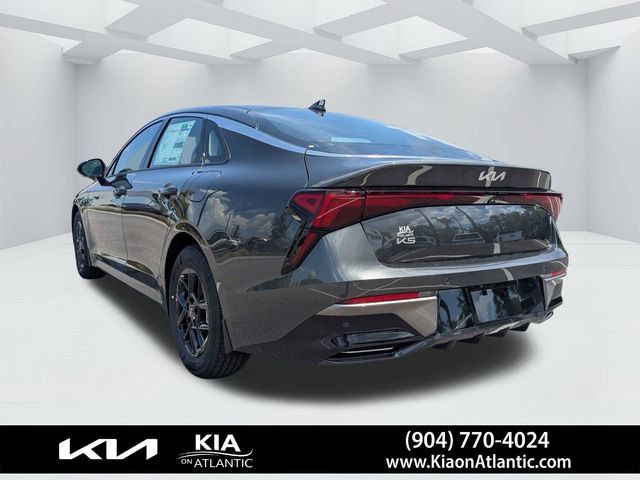 New 2026 Kia K5 LXS FWD image 5
